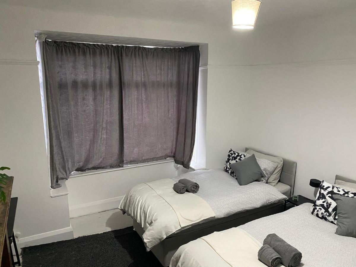 Room 2 Peaceful Stay Near Derby City Centre Extérieur photo